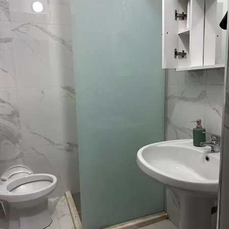 Mabel Casa de hóspedes Durrës