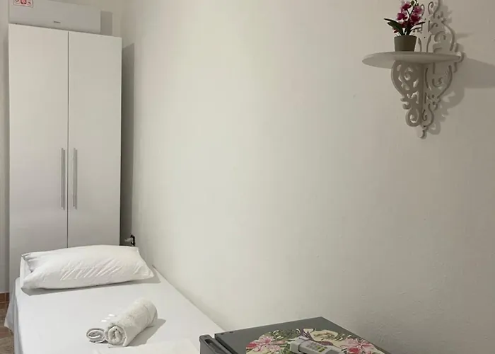 בית הארחה Mabel